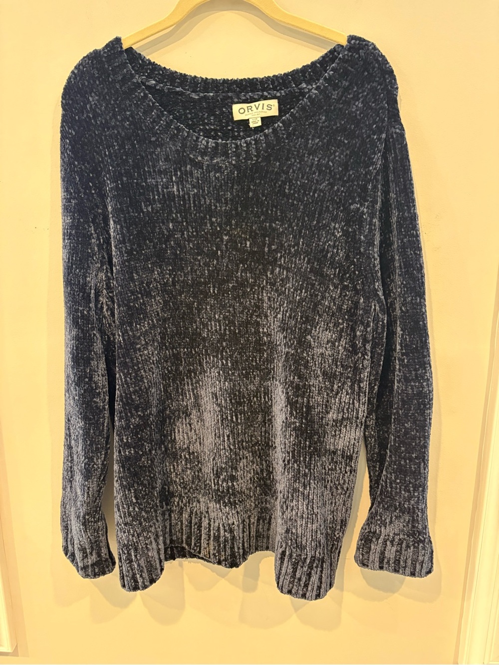 Orvis Chenille Scoopneck Sweater in Heathered Navy